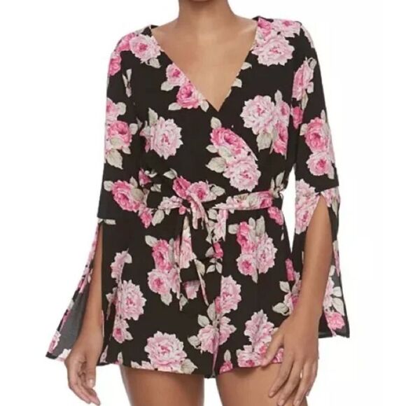 Lily Rose Floral Romper - Picture 1 of 5